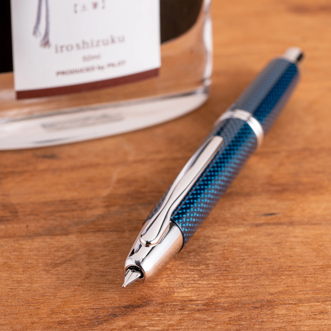 Pilot Vanishing Point Blue Carbonesque Fountain Pen
