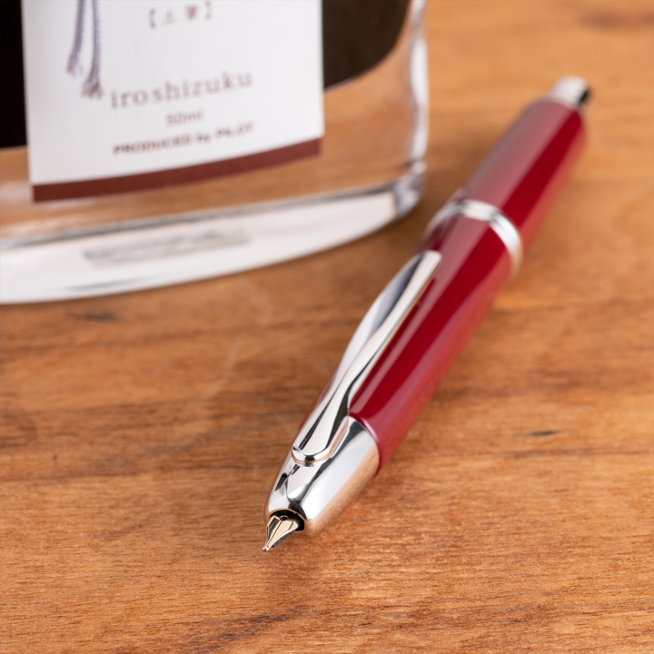 Pilot Vanishing Point Red / Rhodium Fountain Pen