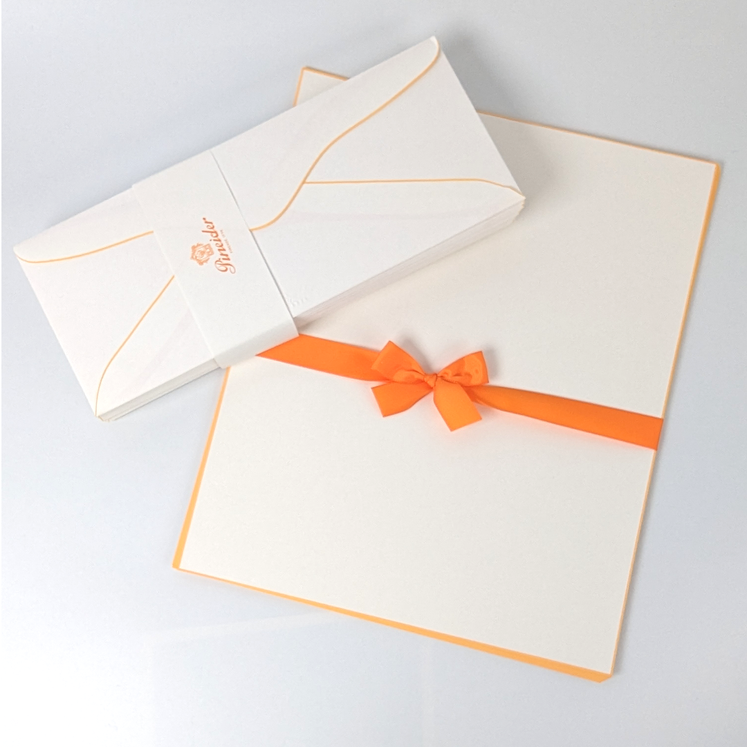 Pineider Empress - 8.5" x 10" Sheet & Envelope Box (24ct)