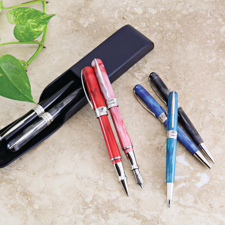 Pineider Avatar UR Fountain Pen - Neptune Blue
