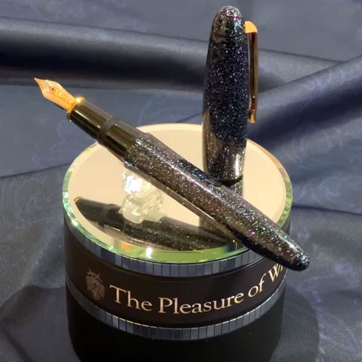 Platinum Izumo Urushi Fountain Pen - Raden Galaxy