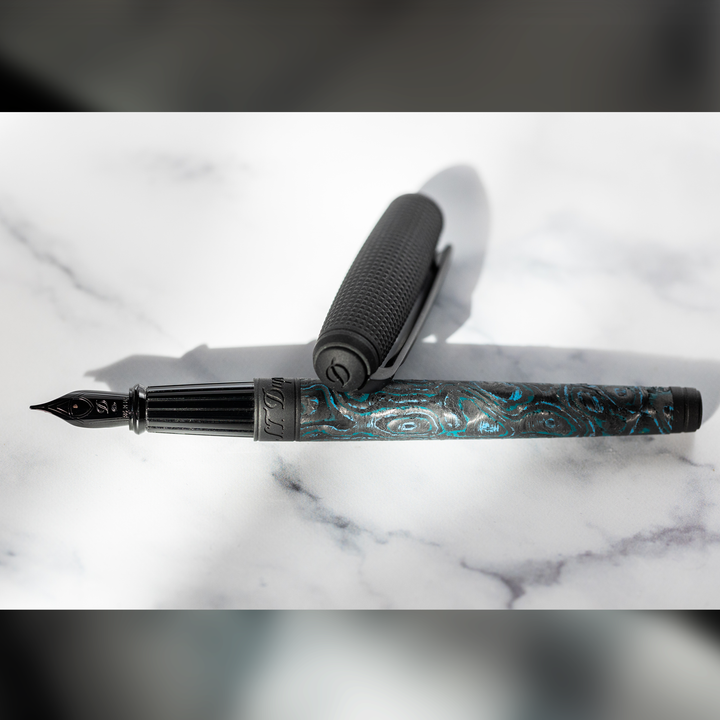 S.T. Dupont Line D Large Carbon - Fountain Pen
