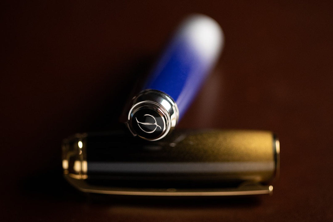 S.T. Dupont Line D Sunburst Fountain Pen - Black