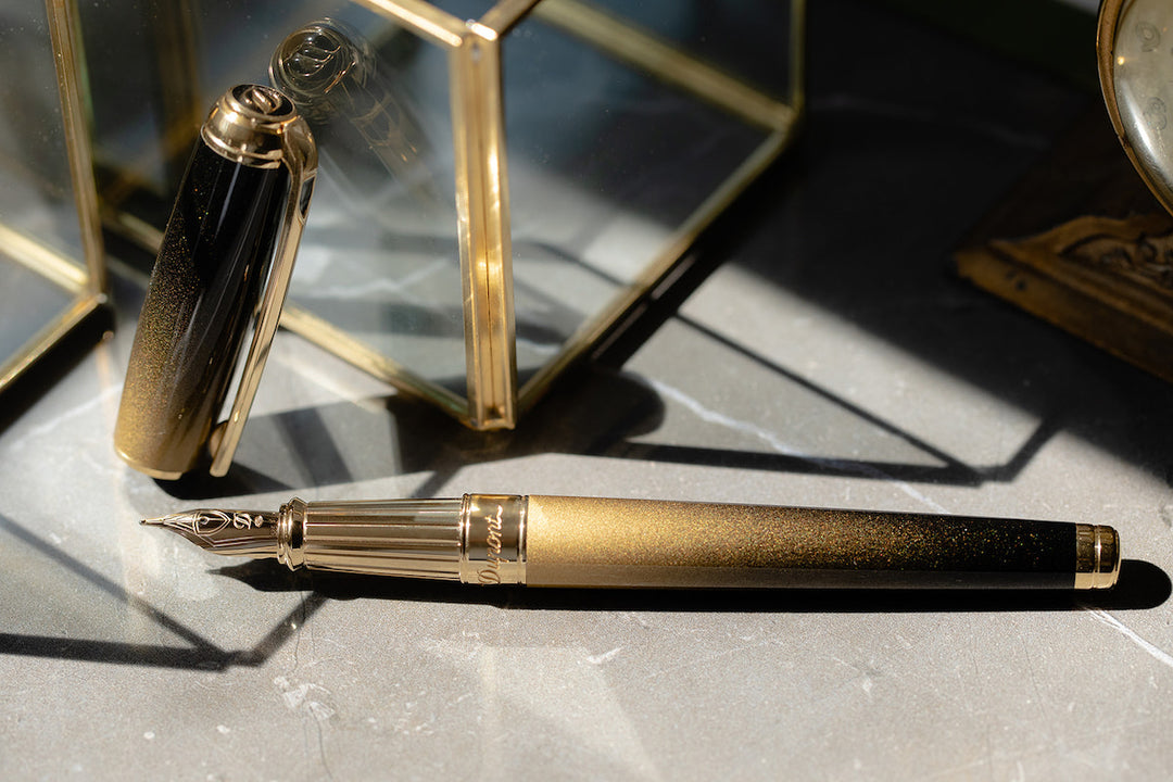 S.T. Dupont Line D Sunburst Fountain Pen - Black