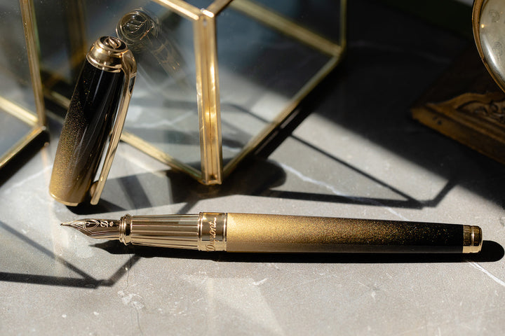 S.T. Dupont Line D Sunburst Fountain Pen - Black