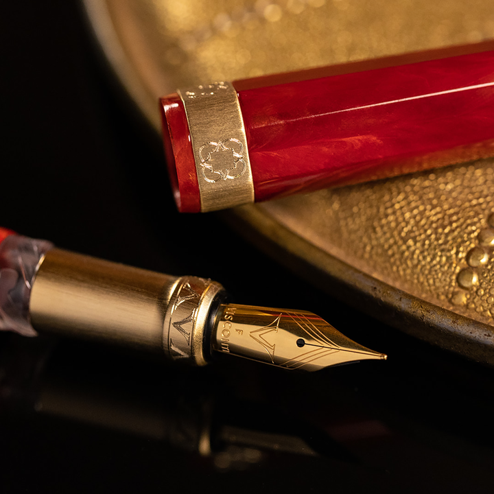 Visconti Opera Gold - Fountain Pen