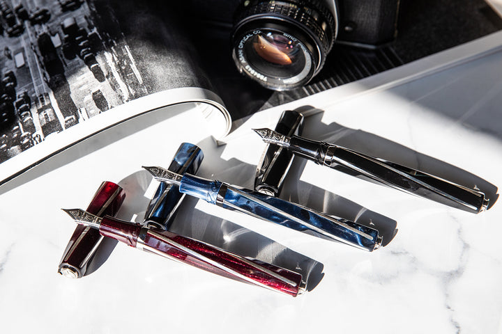 Visconti Divina Elegance Oversize Fountain Royal Brown - Fountain Pen