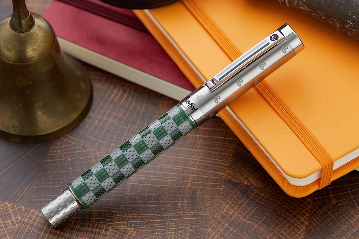 Montegrappa Harry Potter - Slytherin Fountain Pen