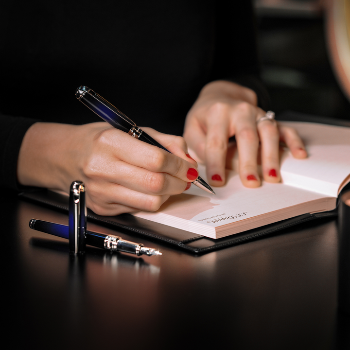 S.T. Dupont Line D Large Fountain Pen - Atelier Blue Lacquer