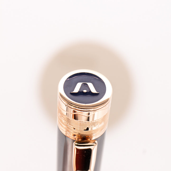 Gioia Partenope Fountain Pen - Madreperla Grey Pearl