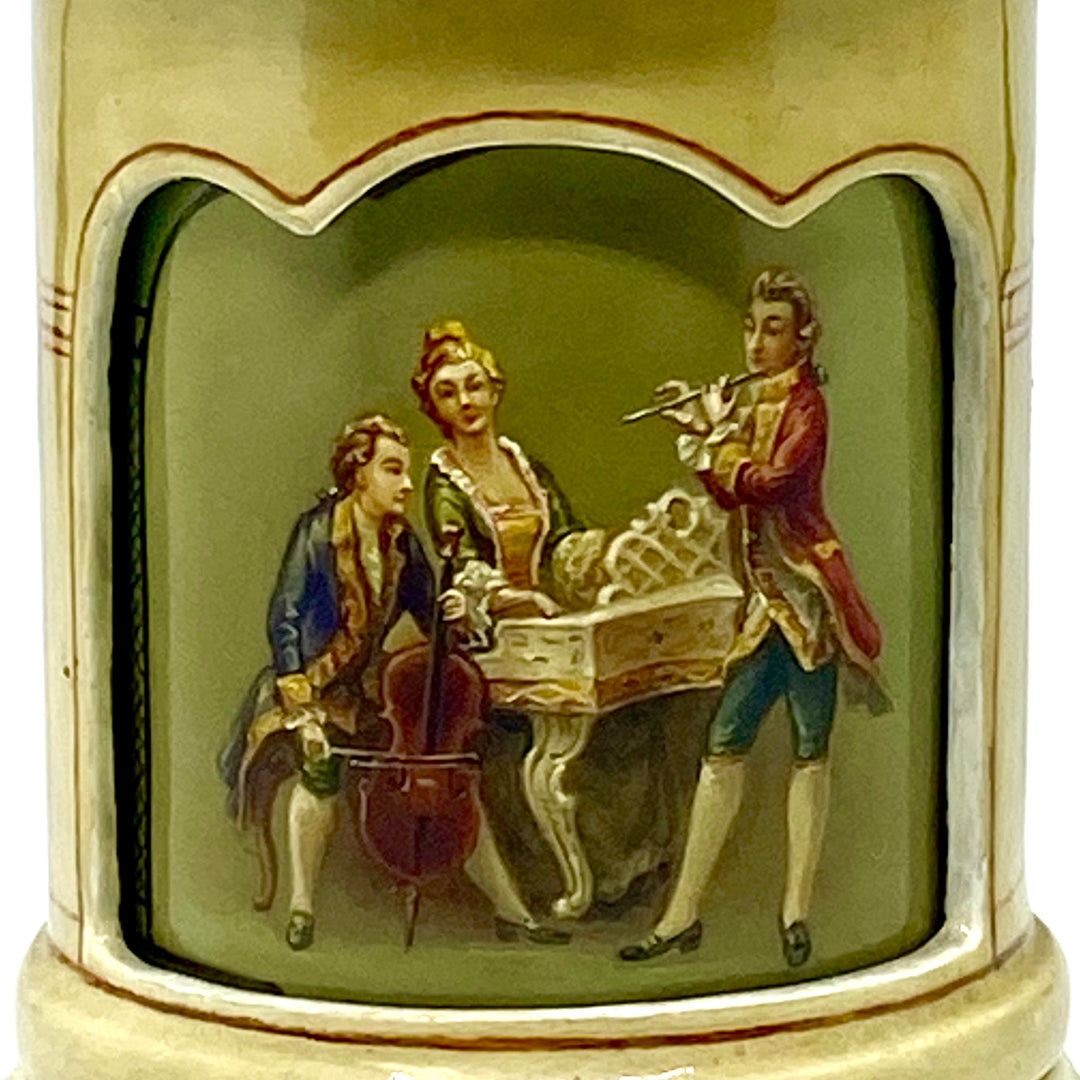Artus Round Stamp Box