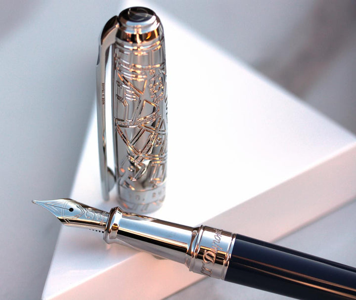 S.T. Dupont Line D Medium Fountain Pen - Paris