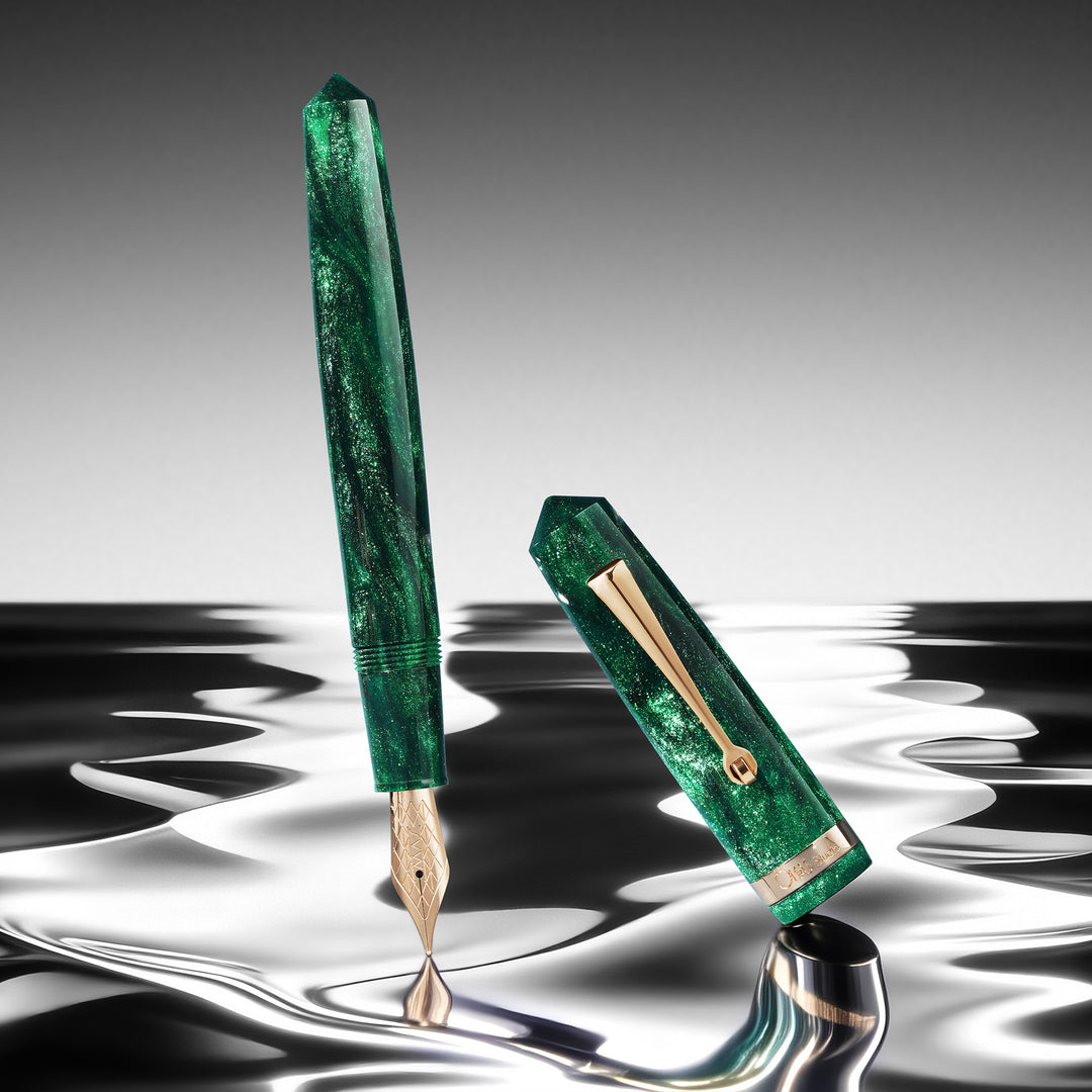 OMAS Studio Smeraldo Elegante Fountain Pen