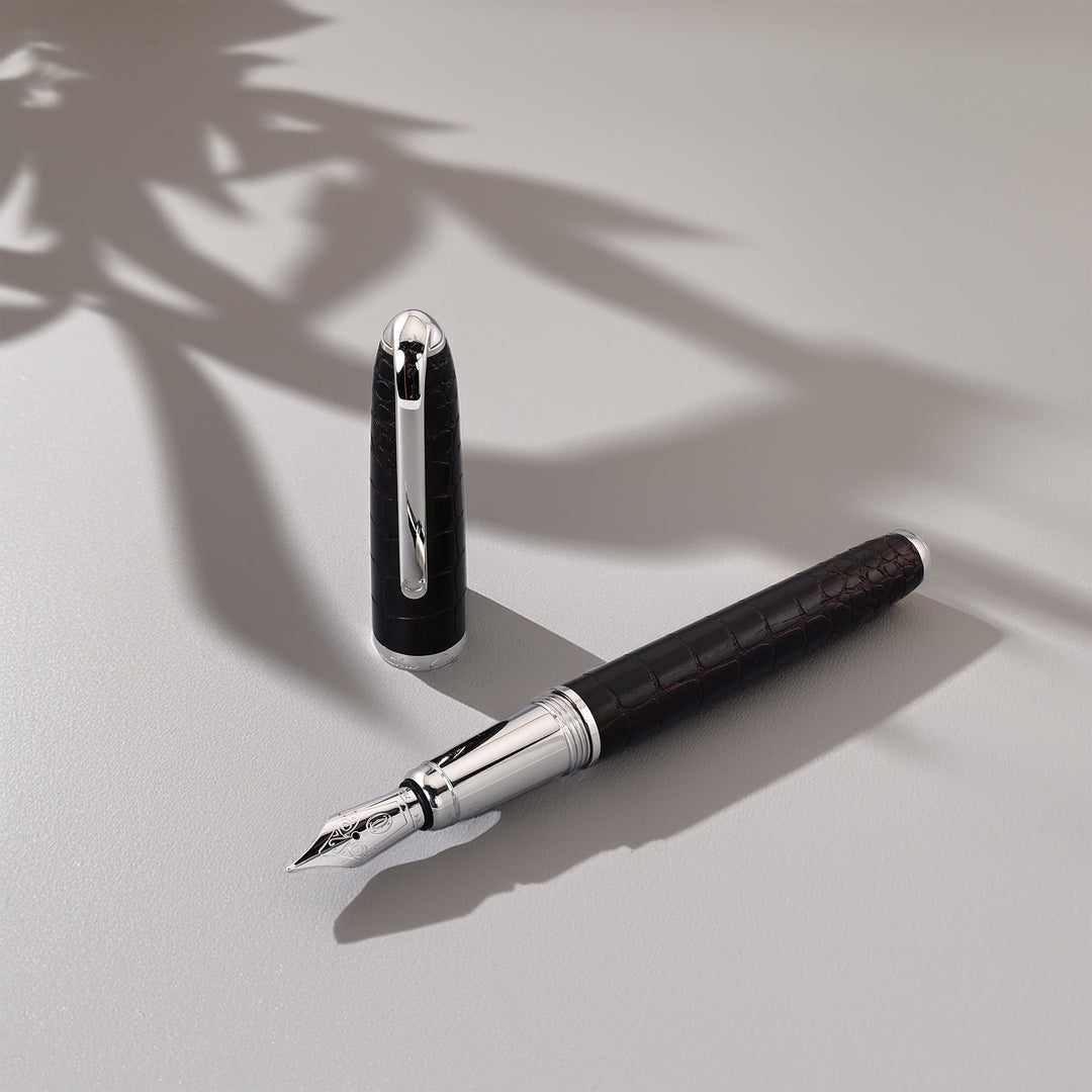 Cartier Louis Cartier Dandy Crocodile Ebony Limited Edition Fountain Pen