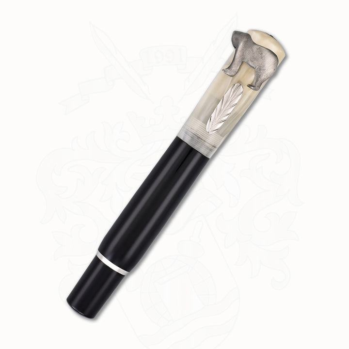 Delta Planet Collection – Animals Fratelli Minori Orso (Bear) Fountain Pen
