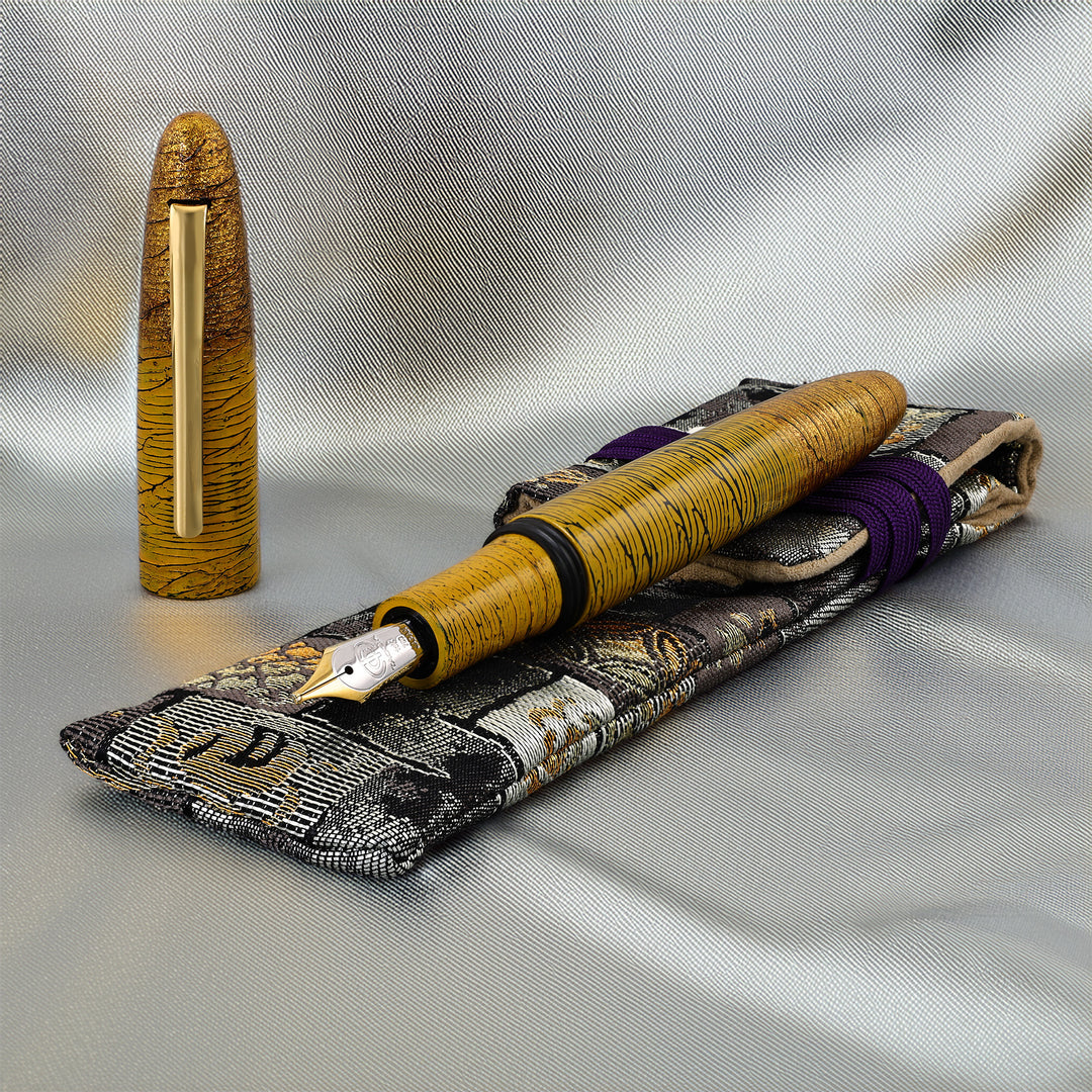 Taccia Miyabi Kaga Limited Edition Fountain Pen 
