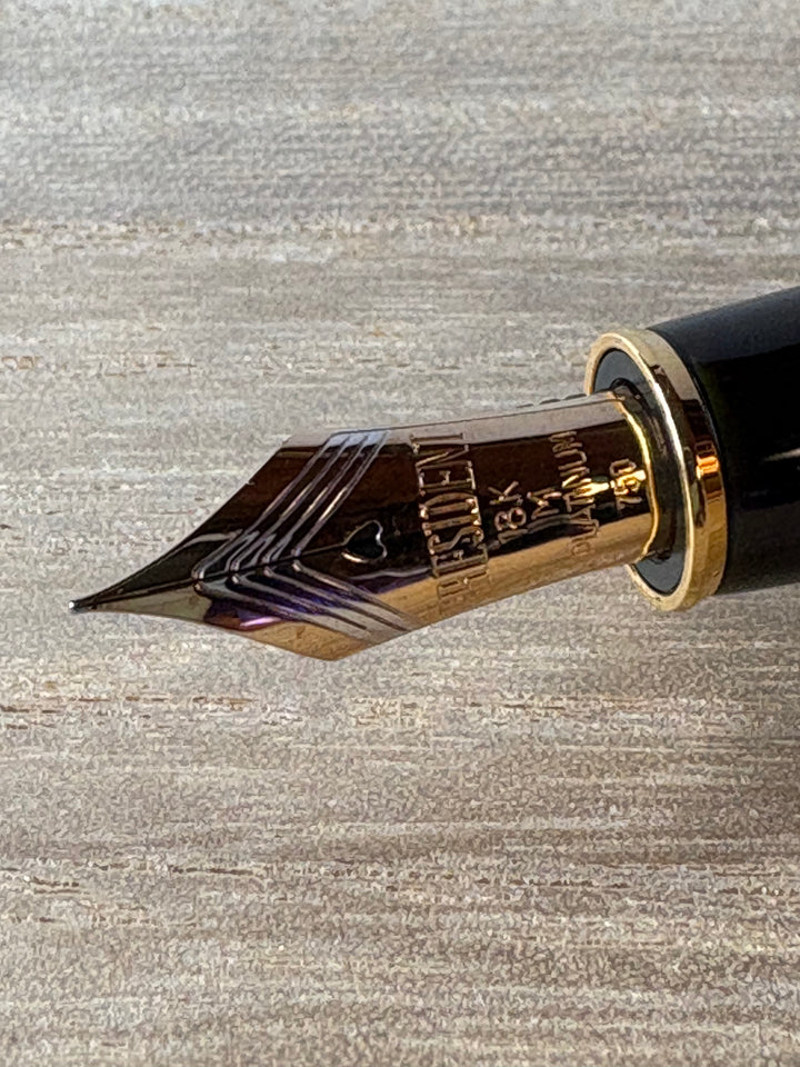 Platinum Izumo Tamenuri in Soratame Green Urushi - Fountain Pen