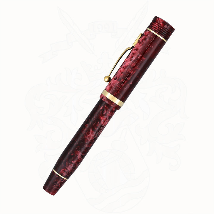 Conway Stewart Churchill Burgundy Blush · Fountain Pen
