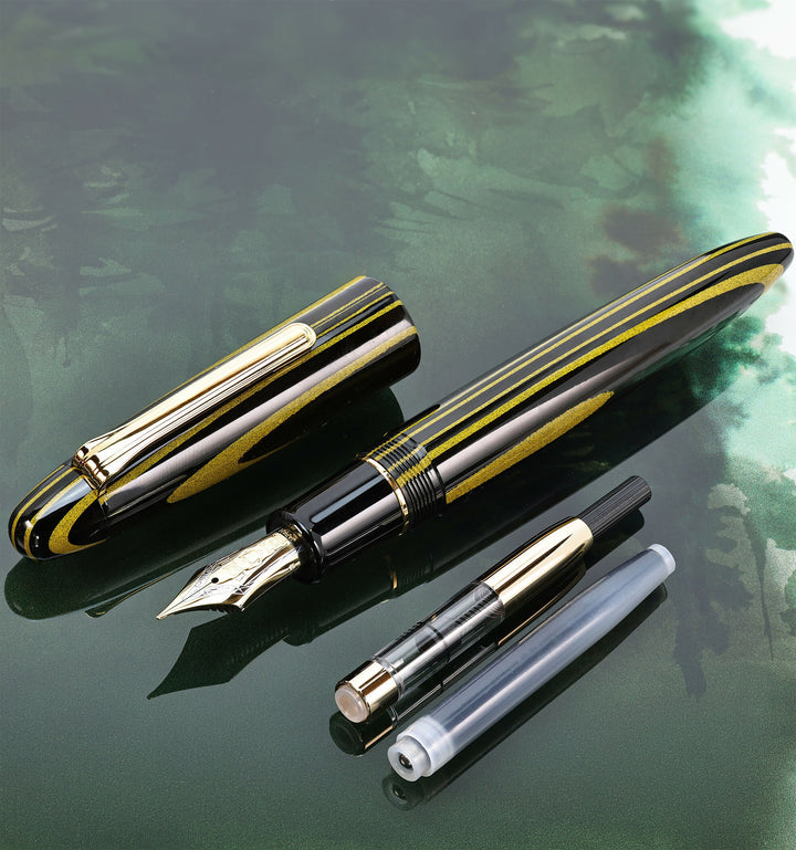 Sailor KOP The King of Pen Ebonite Laminated Gold-Black 21k Fountain Pen