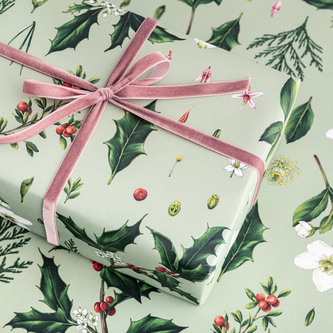 Berry Mix -Green Gift Wrapping Paper (2 Sheets)