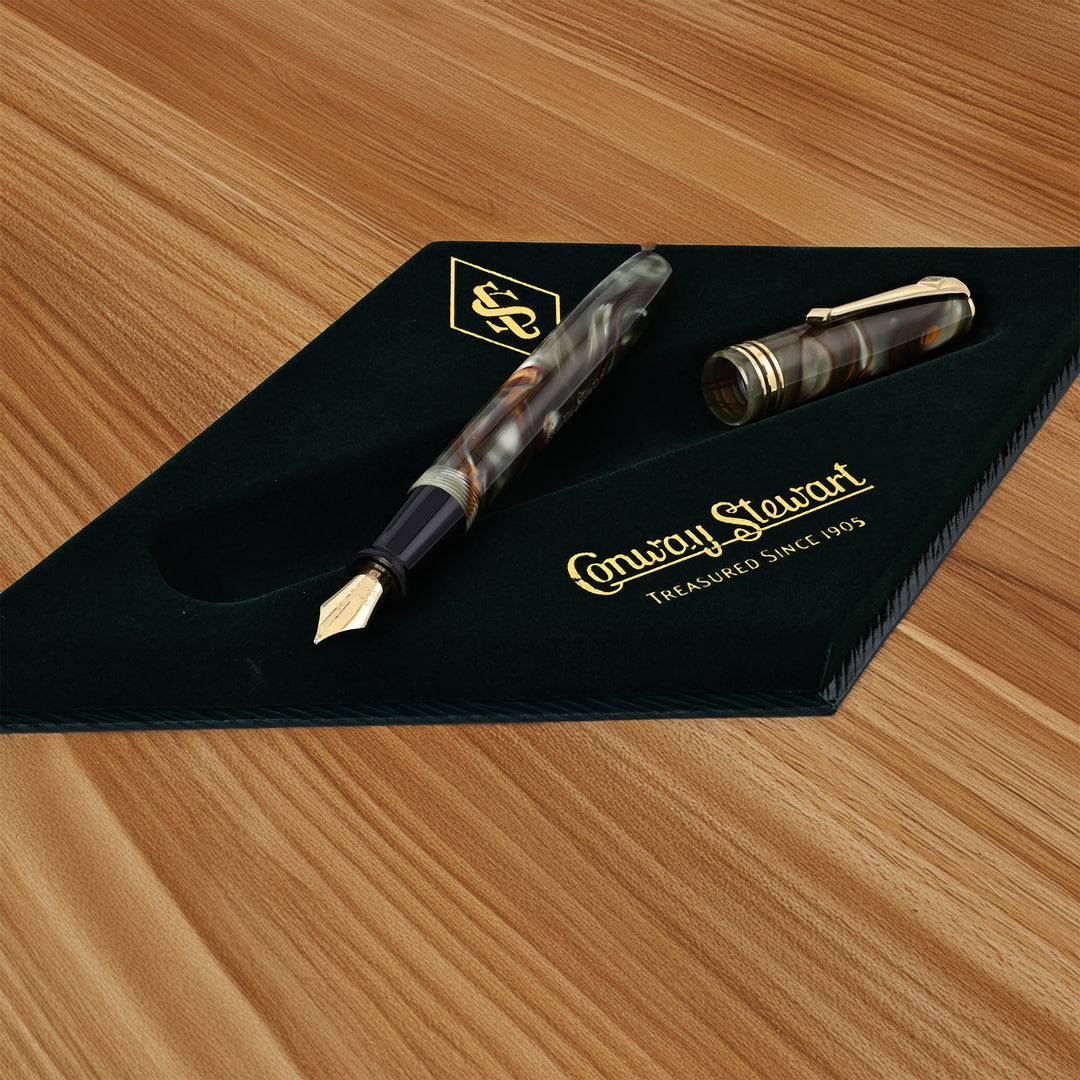 Conway Stewart 58 Series Brown Swirl Fountain Pen