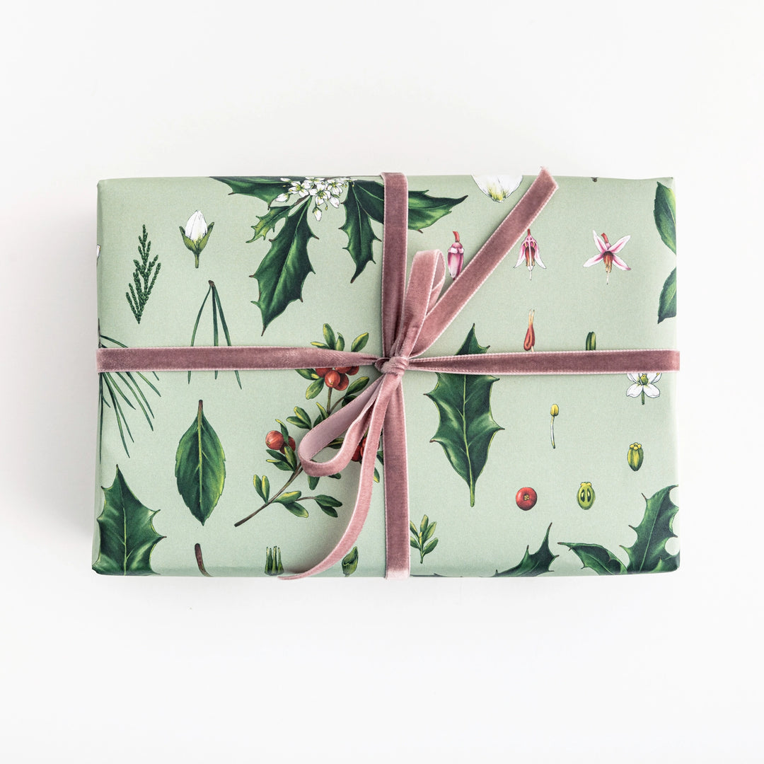 Berry Mix -Green Gift Wrapping Paper (2 Sheets)