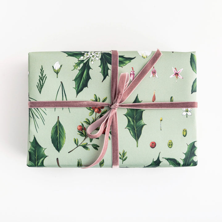 Berry Mix -Green Gift Wrapping Paper (2 Sheets)