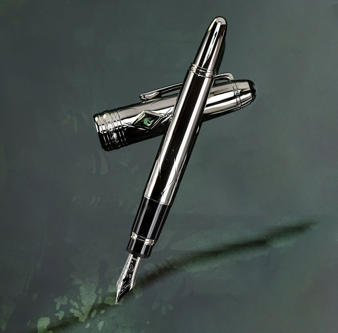 Montblanc Meisterstück Solitaire - Jungle Eyes Fountain Pen