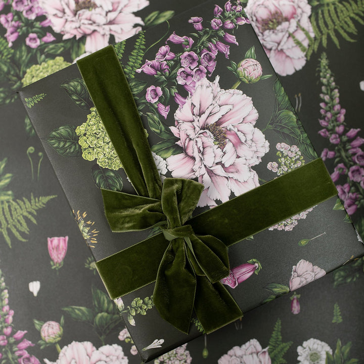 Summer Garden - Dark Green - Gift Wrapping Paper (2 Sheets)