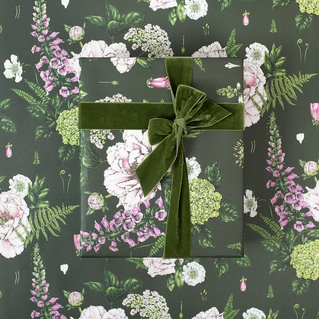 Summer Garden - Dark Green - Gift Wrapping Paper (2 Sheets)