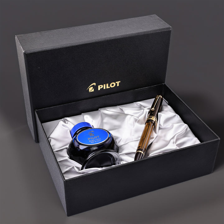 Pilot Custom 823 Amber Fountain Pen