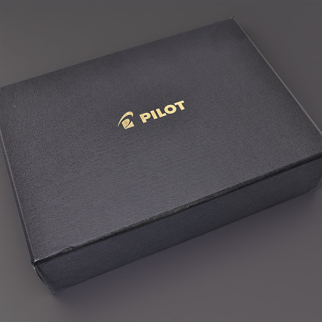 Pilot Custom 823 Amber Fountain Pen