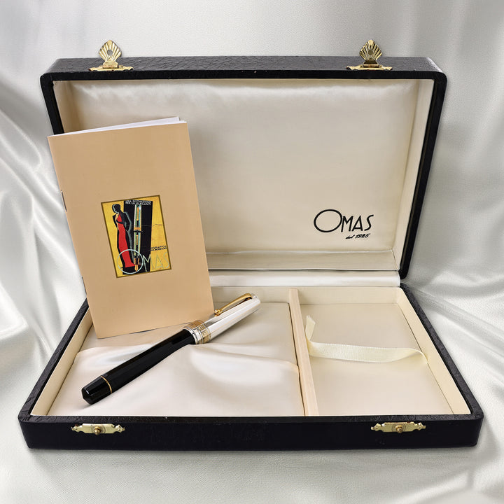 OMAS Arte Italiana Paragon Black with Silver Cap