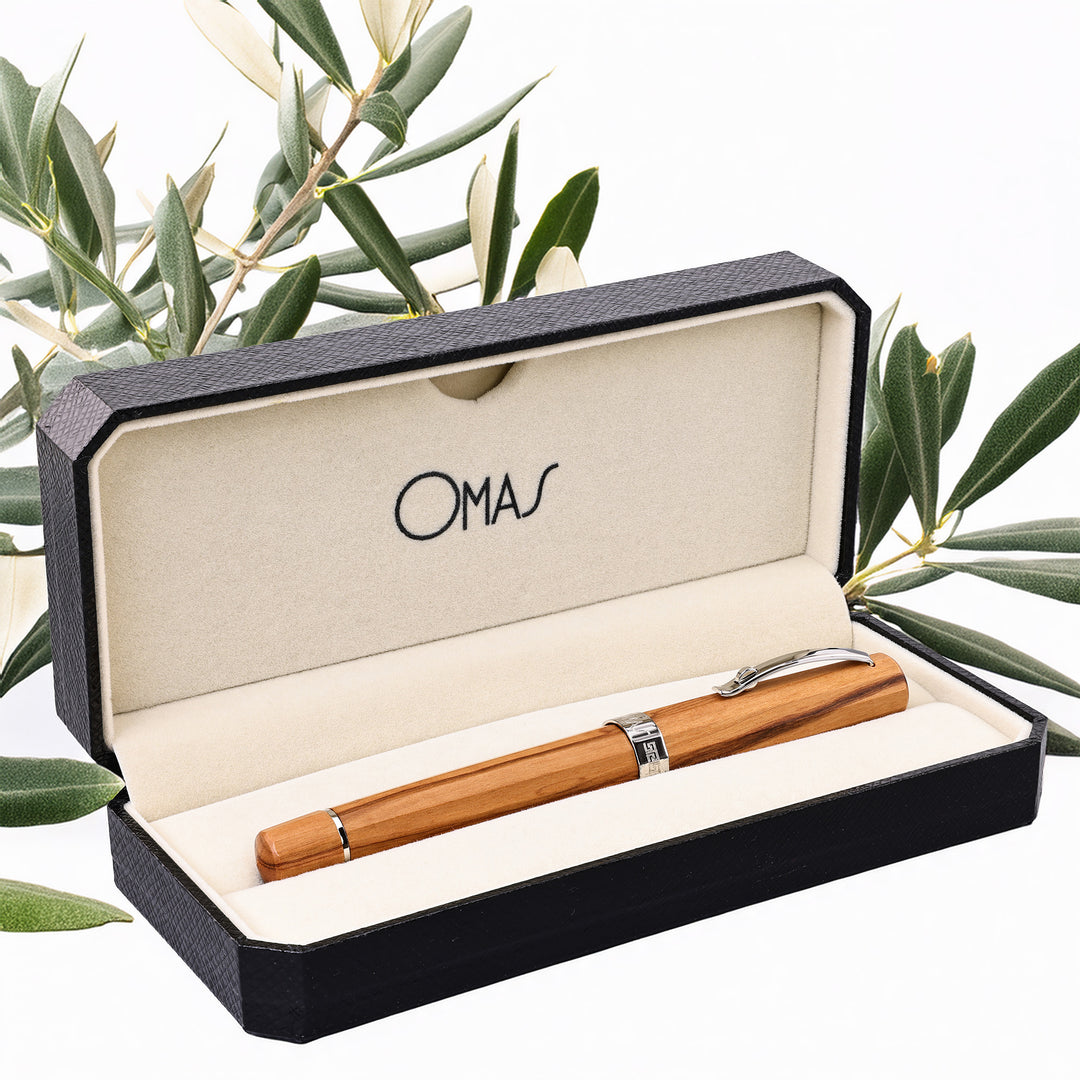 Omas Arte Italiano Milord Olive Wood Fountain Pen