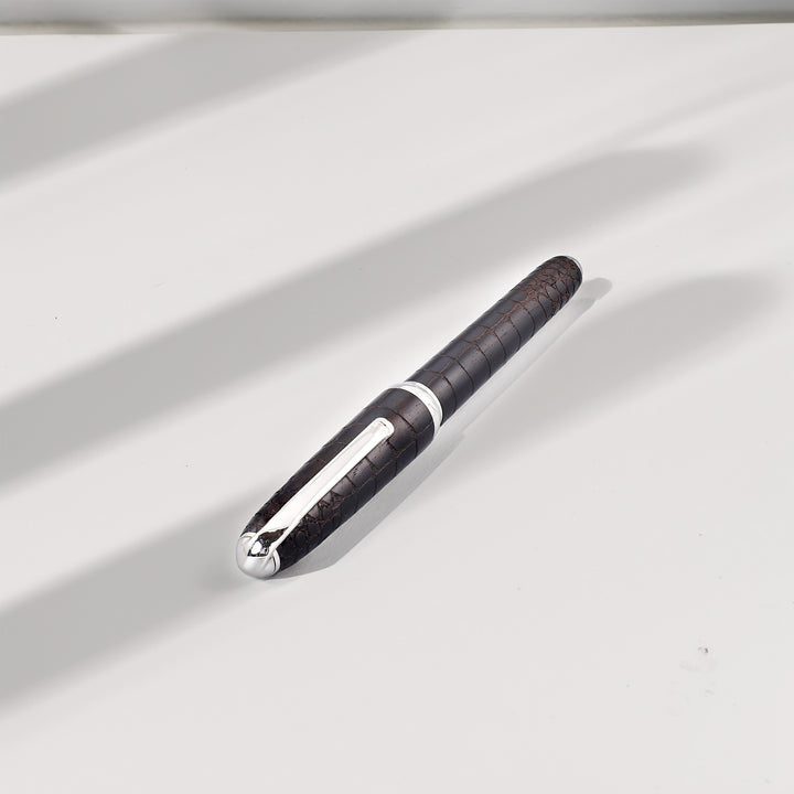 Cartier Louis Cartier Dandy Crocodile Ebony Limited Edition Fountain Pen