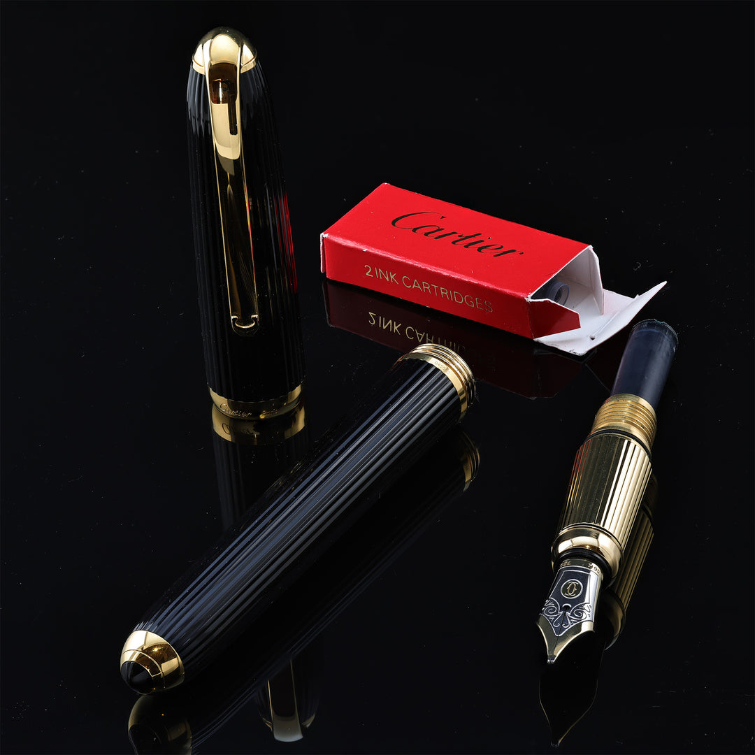 Cartier Vertical Godron - Fountain Pen With Gold trim