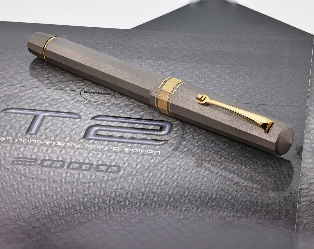 OMAS T2 Fountain Pen img04