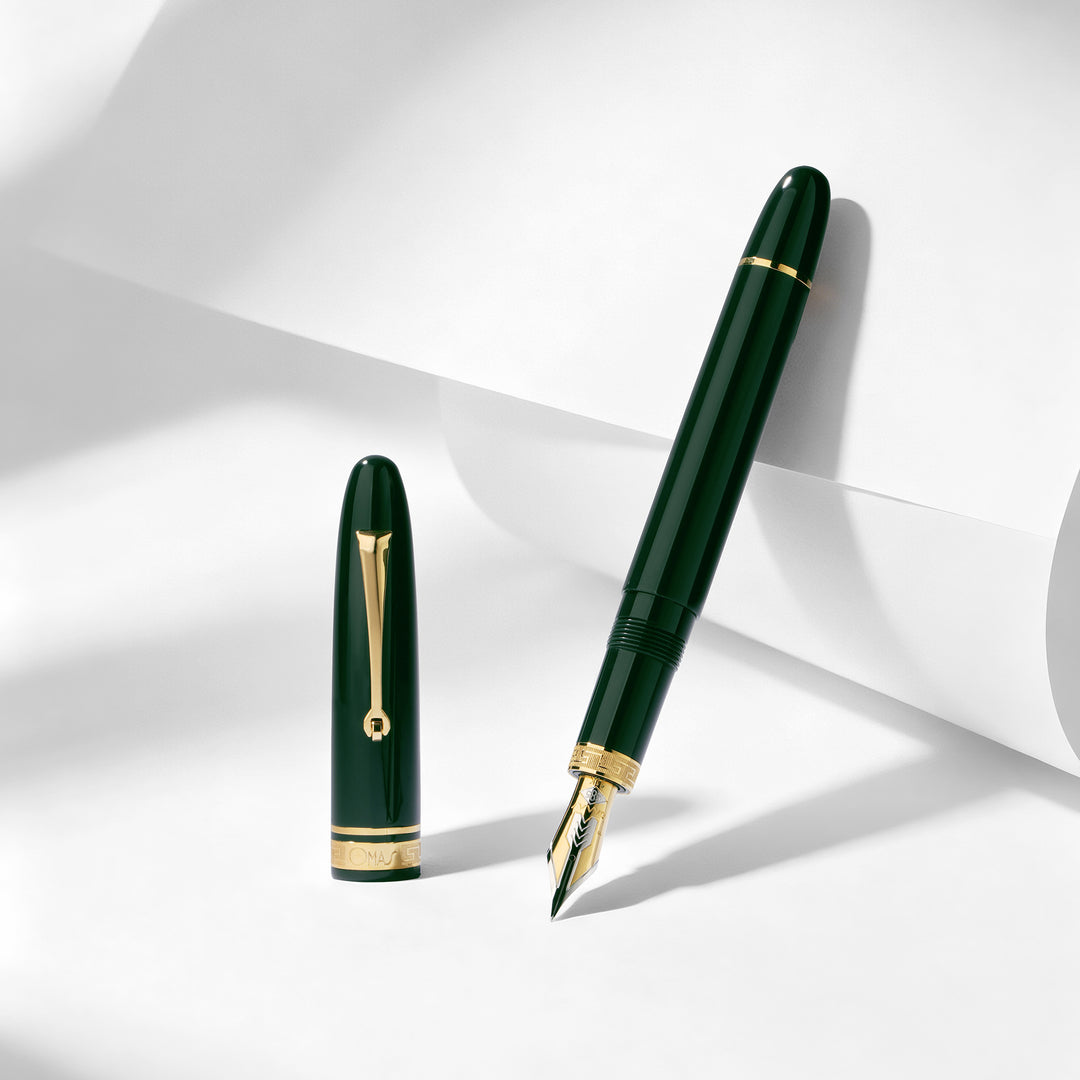OMAS Ogiva Verde Fountain Pen 14k