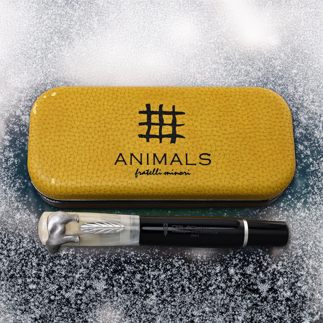 Delta Planet Collection – Animals Fratelli Minori Orso (Bear) Fountain Pen