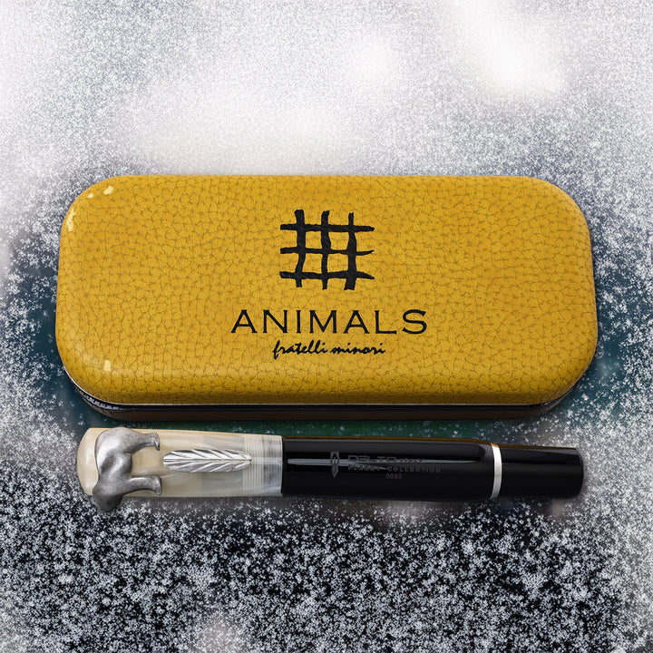 Delta Planet Collection – Animals Fratelli Minori Orso (Bear) Fountain Pen