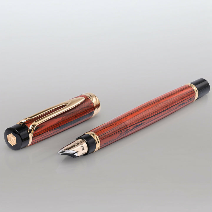 Red Woodgrain_img07