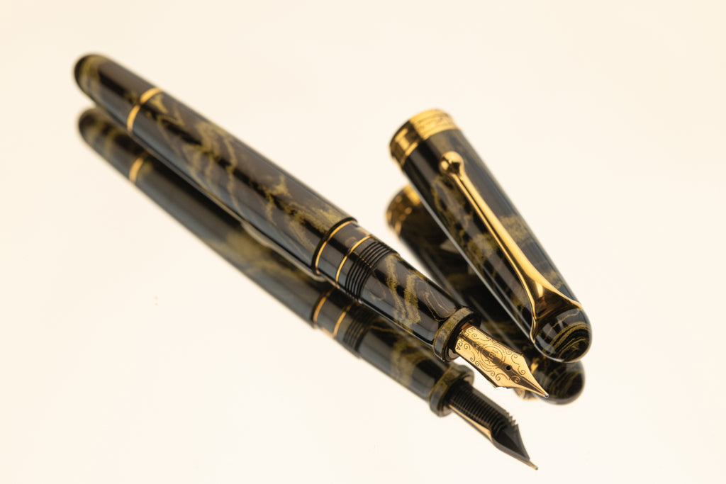 Aurora 88 Ebonite Gialla - Fountain Pen