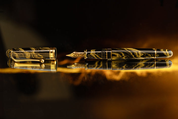 Aurora 88 Ebonite Gialla - Fountain Pen