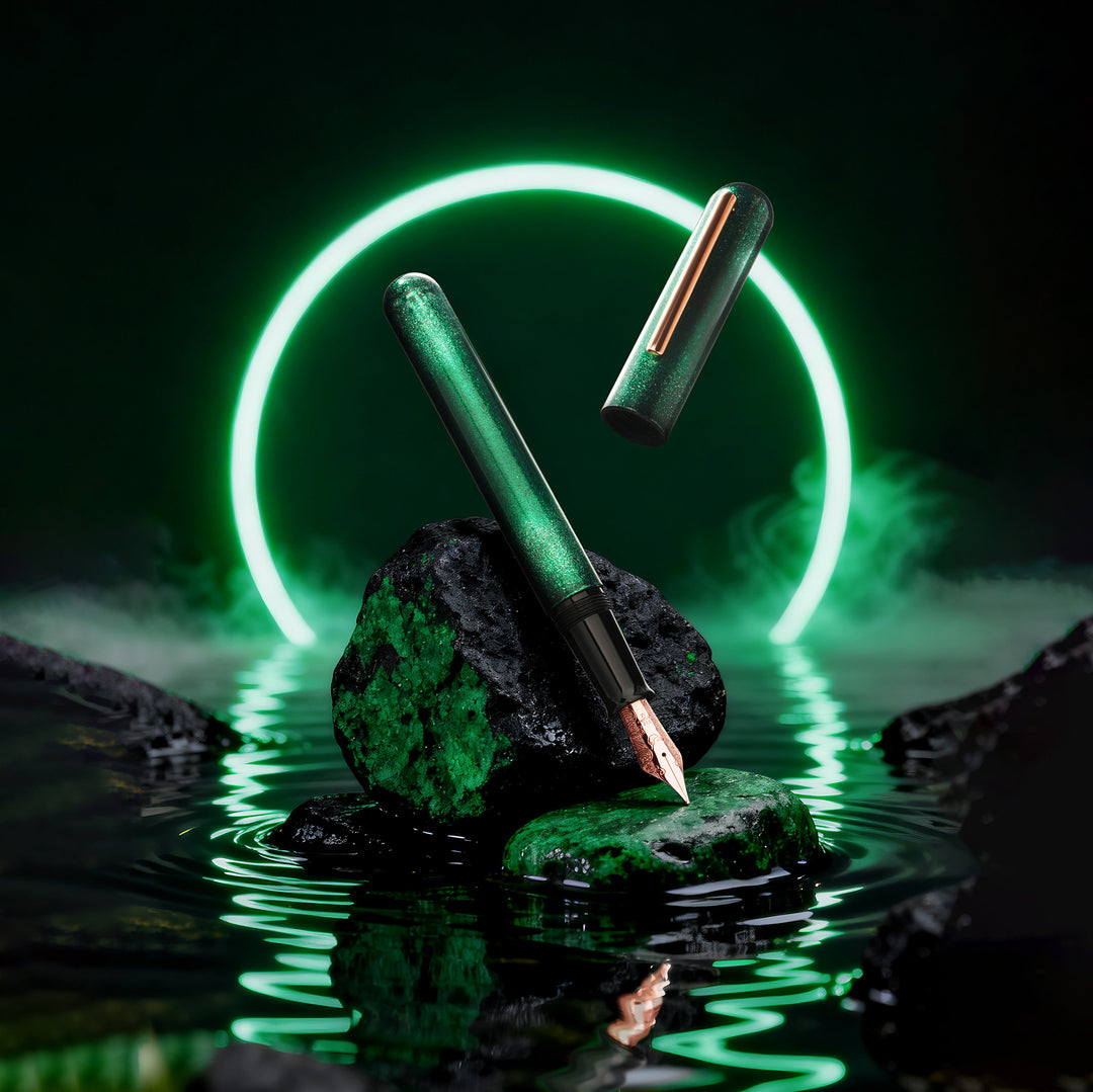 IKKAKU By Nahvalur Moon Trilogy Fountain Pens - Green Moon