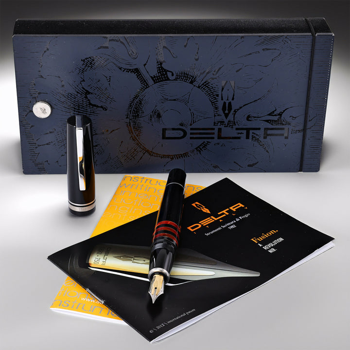 Delta Titanio T22 Fountain Pen