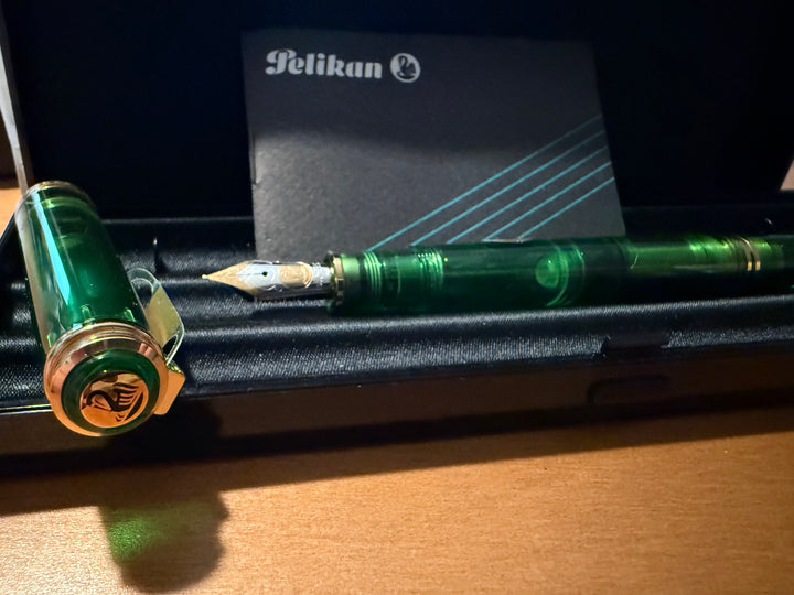 Pelikan M800 Green Demonstrator