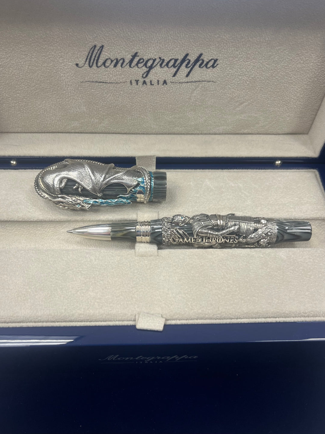 Montegrappa - Game of Thrones Winter is Here Rollerball Pen