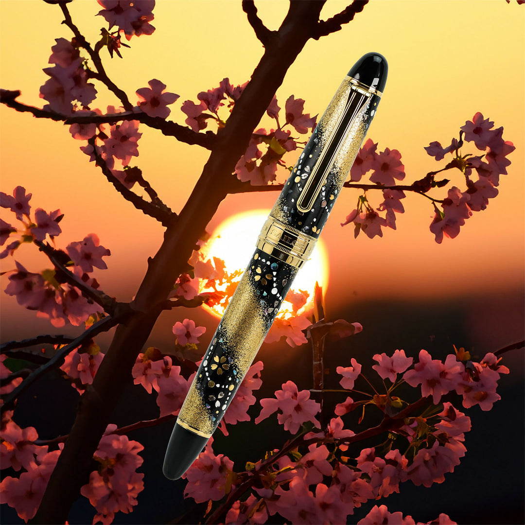 Sailor King of Pen - Sakura Nagare GOLDEN COSMOS maki-e Fountain Pen