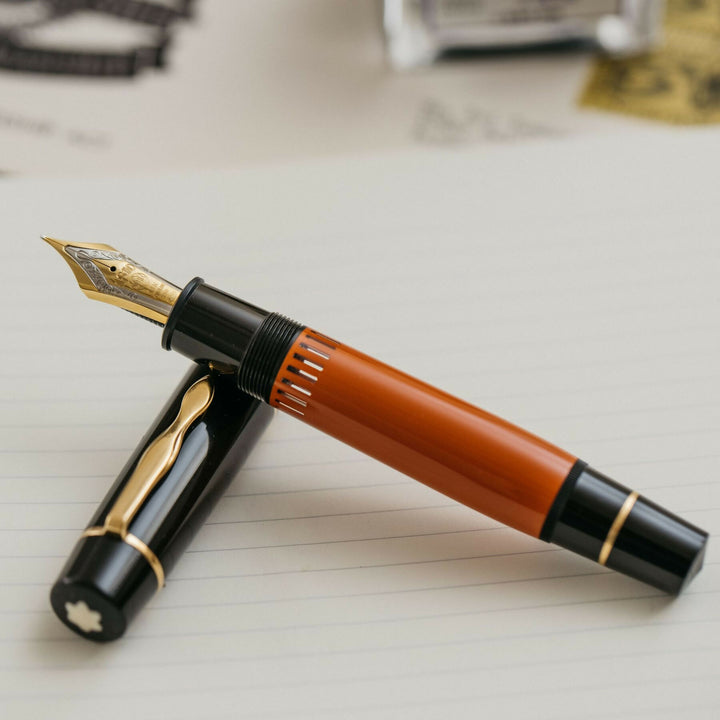 Montblanc-Writers-Edition-Ernest-Hemingway-Fountain-Pen_1800x1800