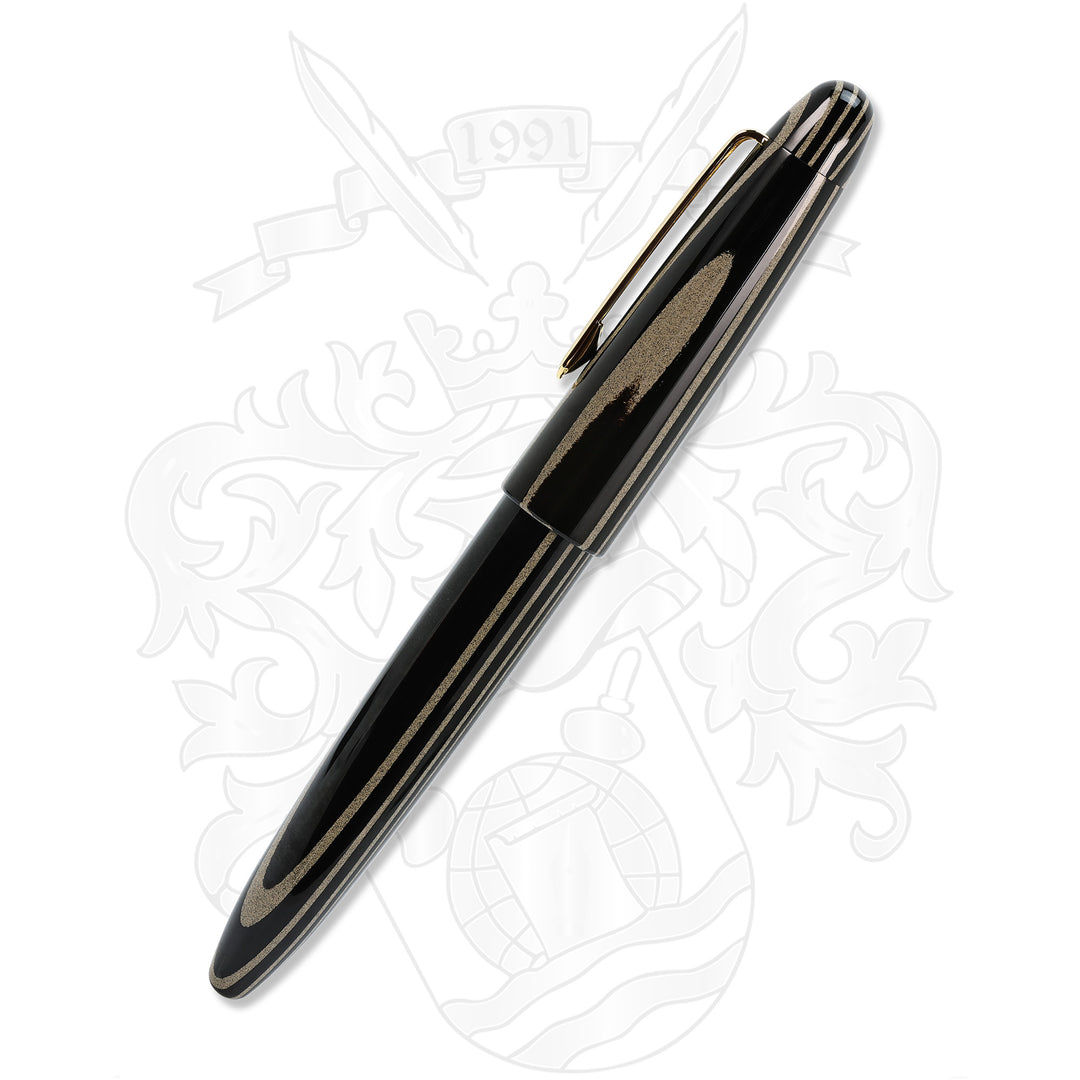 Sailor KOP The King of Pen Ebonite Beige-Black 21k Fountain Pen